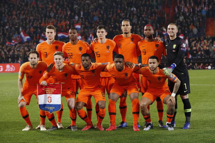 欧洲杯荷兰pk（欧洲杯荷兰队阵容）